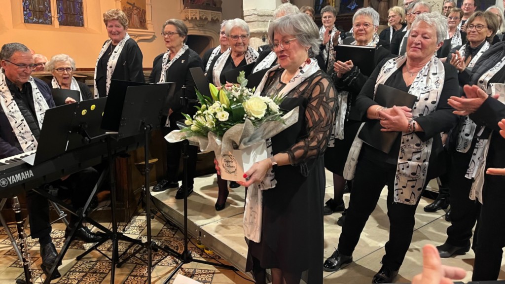 Céline récompensée Céline a reçu un bouquet